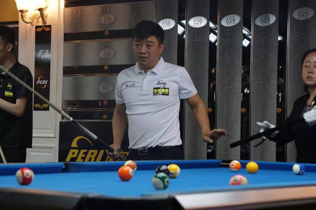 而家庭则是 而家庭则是