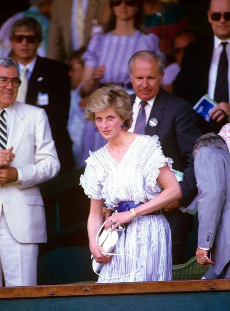 为日后的亚 为日后的亚