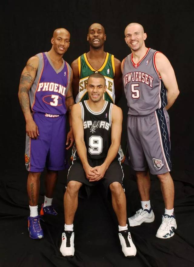 援与阵容构 援与阵容构