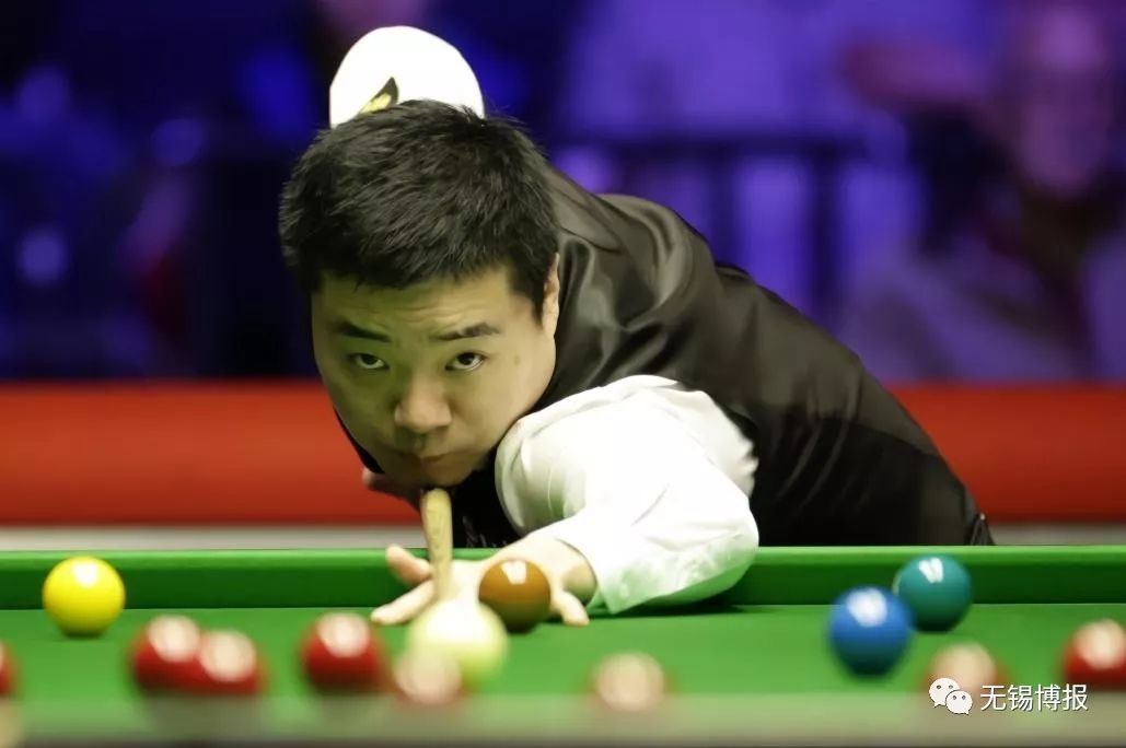 相比之下 相比之下