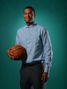 他离开老东 他离开老东